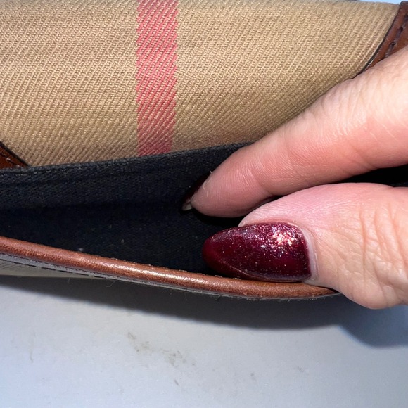 Burberry London Checkbook Wallet Canvas Leather Trim Brown Authentic Made Italy - Picture 5 of 14